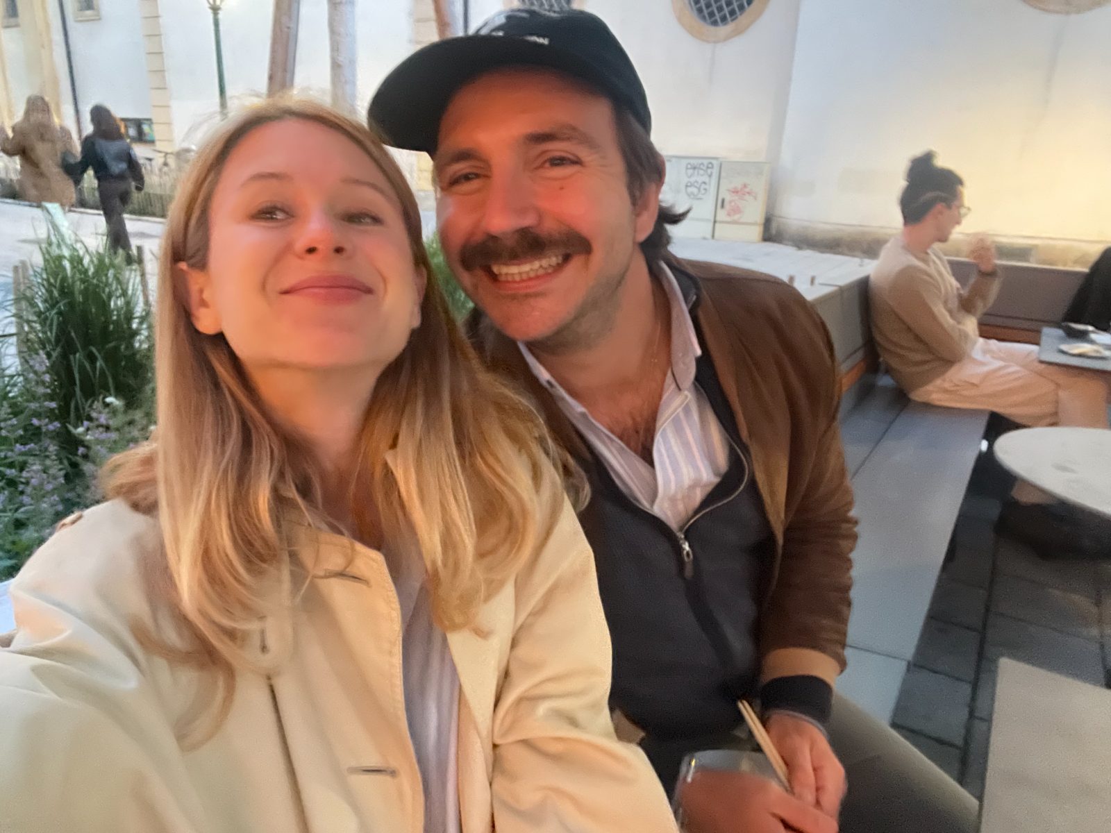 Smiley people